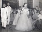 Graduación en la escuela Americana en 1956